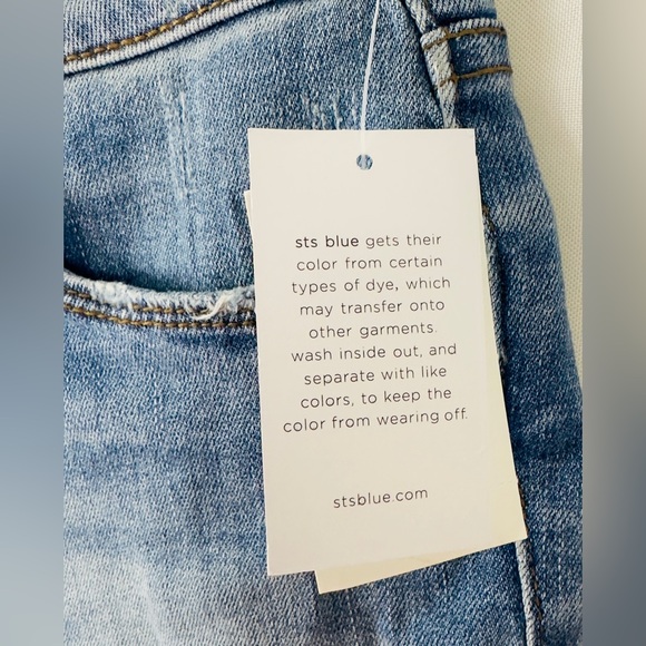 STS BLUE Aubrey 9” Mid Rise Fray Hem Side Slit Boyfriend Short   Size 27     NWT - Picture 9 of 12